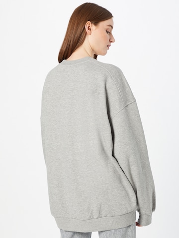 Sweat-shirt WEEKDAY en gris