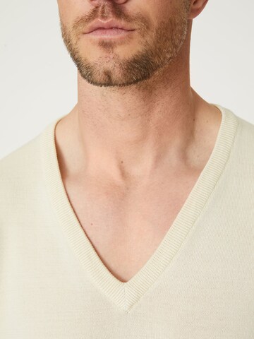 Pull-over 'Deniz' DAN FOX APPAREL en blanc