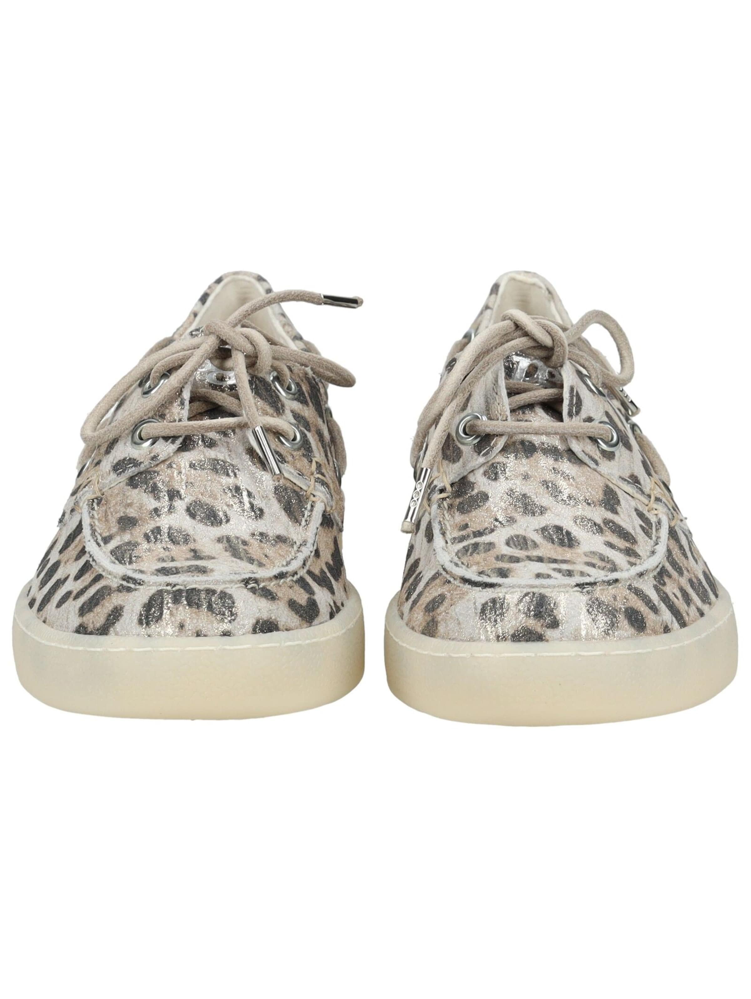 Scarpa stringata di Paul Green in beige