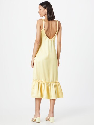 NA-KD Φόρεμα σε κίτρινο