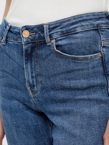 PIECES Slimfit Jeans 'LILI' i blå