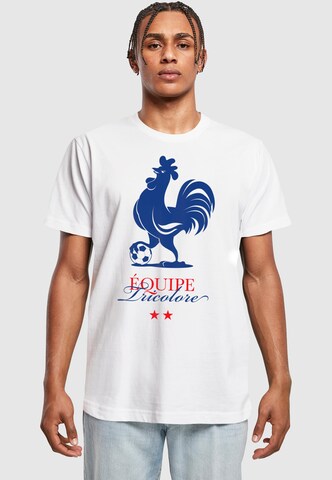 T-Shirt 'Équipe Tri Color 1.0' Mister Tee en blanc : devant