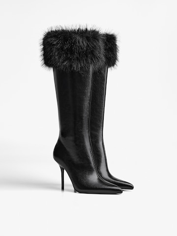 Bershka Saappaat värissä musta