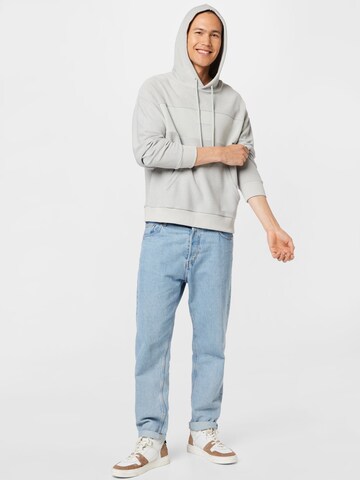 BURTON MENSWEAR LONDON Sweatshirt in Grau