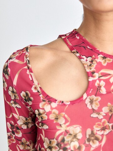 T-shirt 'Damecia' HUGO en rose