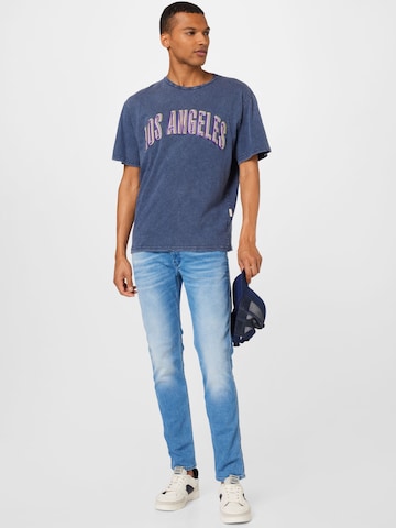 Redefined Rebel T-Shirt  'Peyton' in Blau
