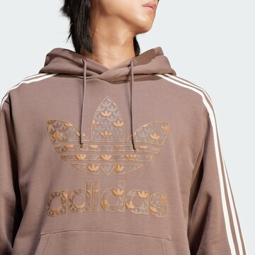 ADIDAS ORIGINALS Sweatshirt 'Classic' in Braun