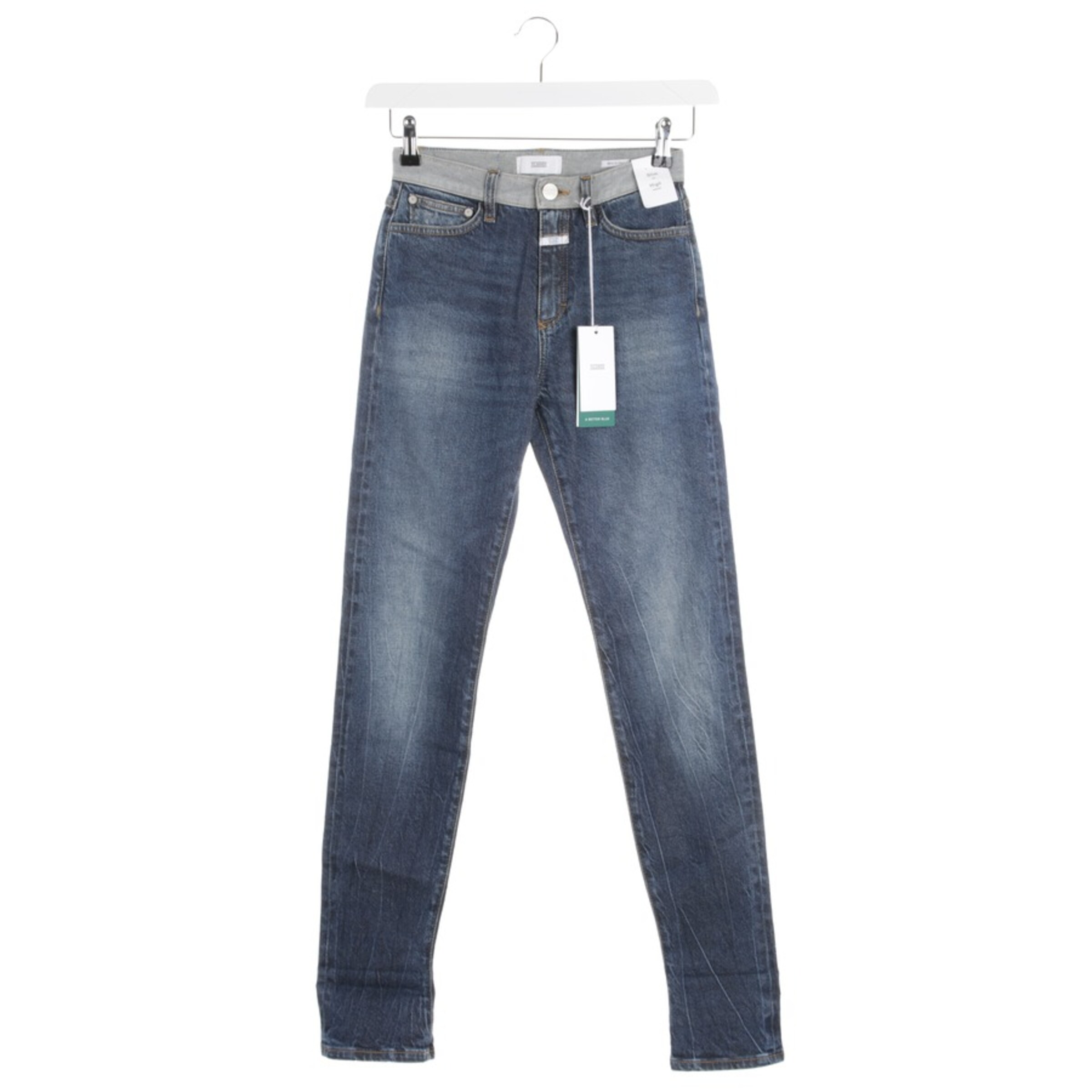 Closed Jeans in 25-26 in Blue: front