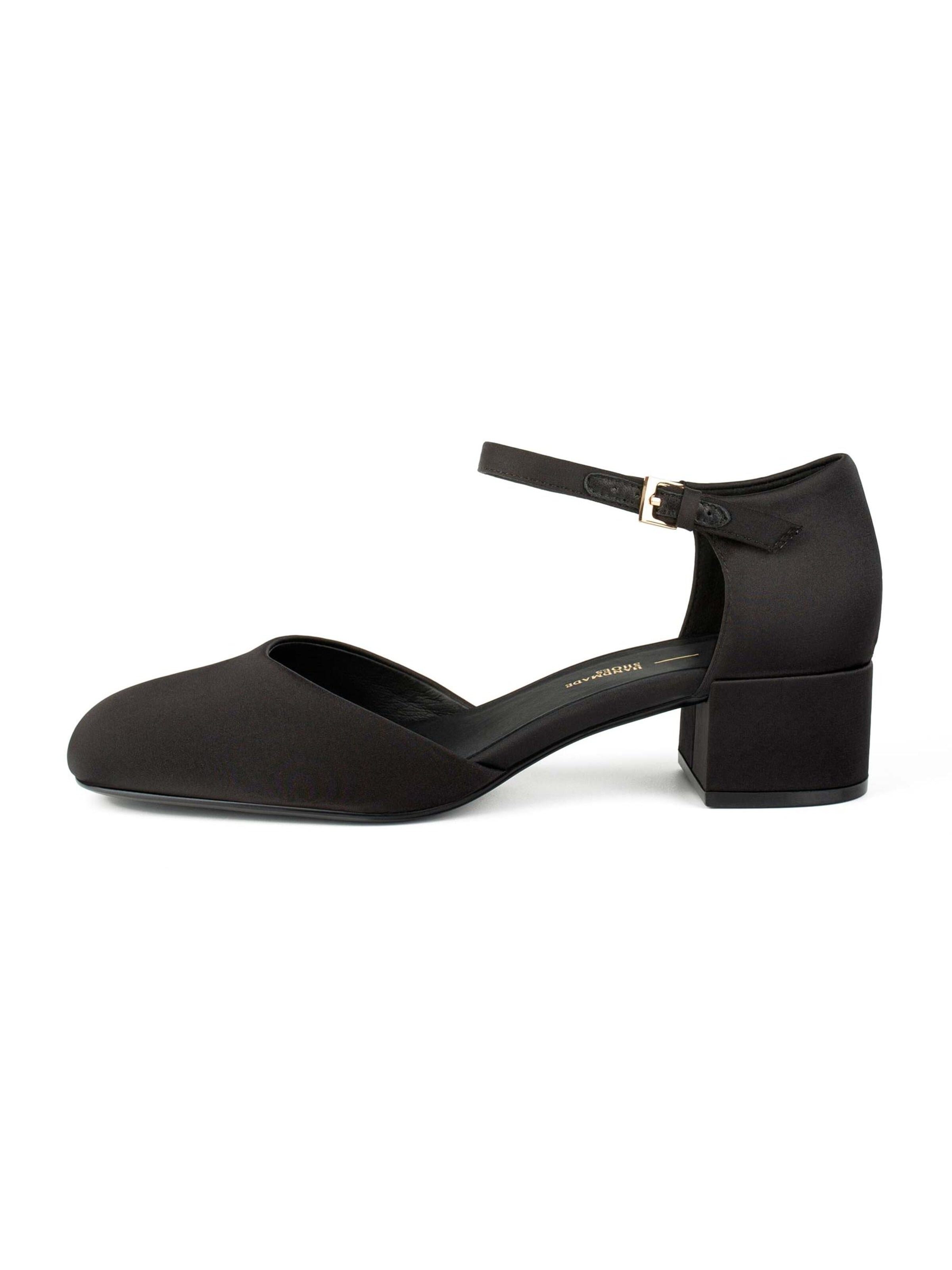 L37 HANDMADE SHOES Pumps 'LOVE AT FIRST SIGHT' in Black: front