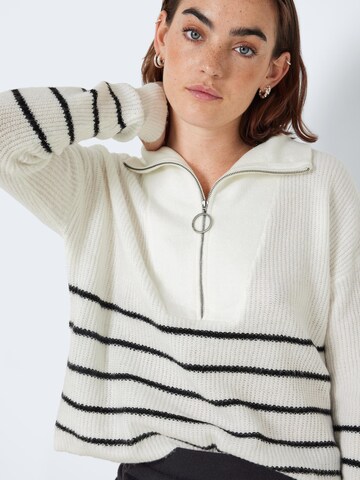 Pullover 'Alice' di Noisy may in bianco