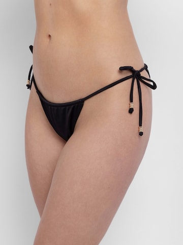 Slip costum de baie de la Dorina pe roz