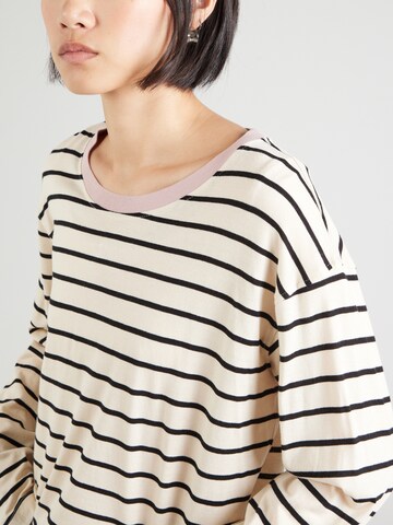Monki Shirt in White