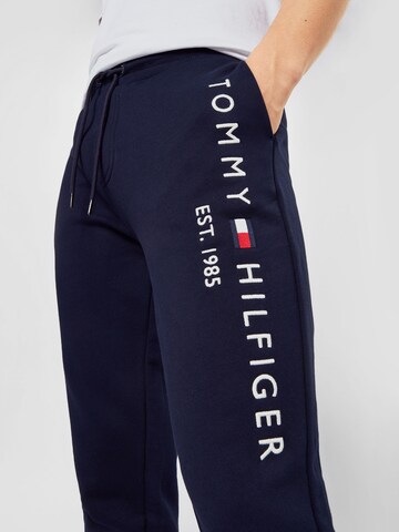 TOMMY HILFIGER Tapered Broek in Blauw