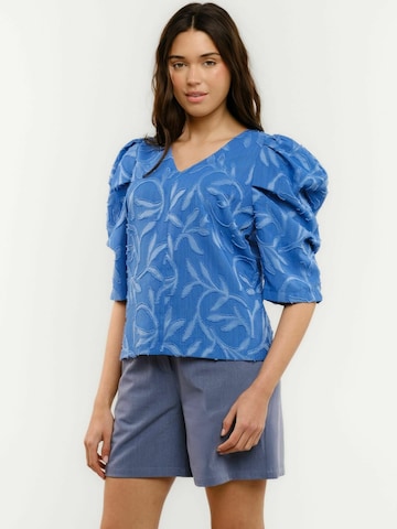 Liberte Essentiel - Camisa ' WINNIE ' em azul: frente