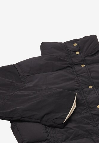 MYMO Between-Season Jacket in Black