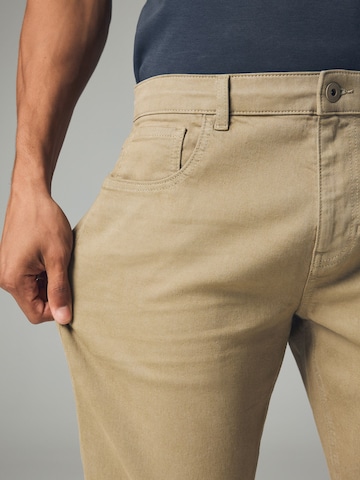 Coupe slim Jean Next en beige