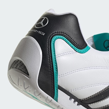 Baskets basses 'Adiracer Mercedes Amg Petrones F1 Team' ADIDAS ORIGINALS en blanc