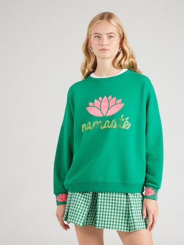 Felpa 'Namasté' di miss goodlife in verde: frontale