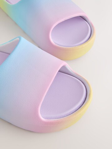 Next Szandálok - vegyes színek