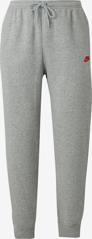 pilka Nike Sportswear Siaurėjantis Kelnės 'CLUB': priekis