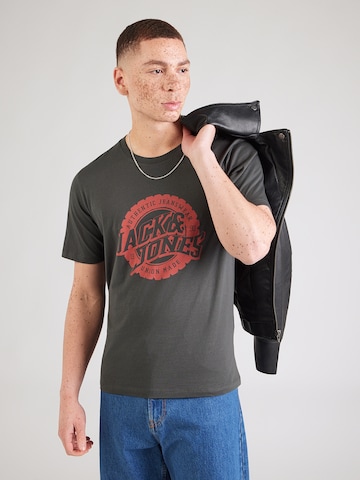 T-Shirt 'JPRBLUBARON' Jack & Jones Premium en marron : devant