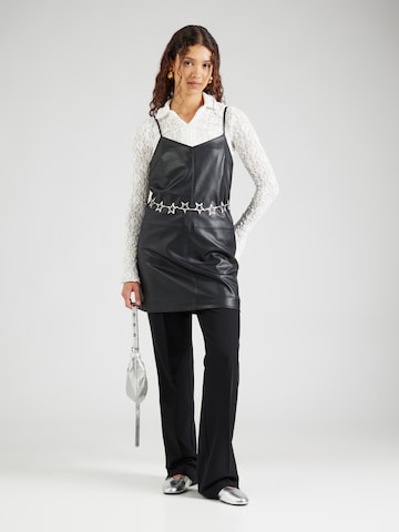 GUESS Regular Pleated Pants 'NEW CARLA' in Black