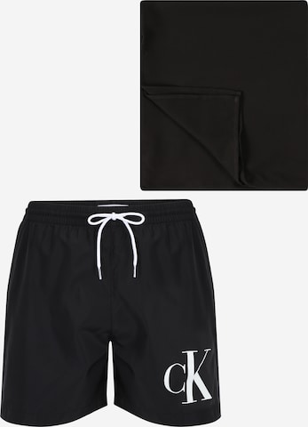 Calvin Klein Swimwear - Bermudas en negro: frente
