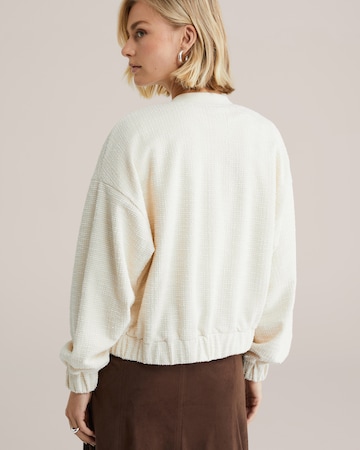 WE Fashion Prehodna jakna | bela barva