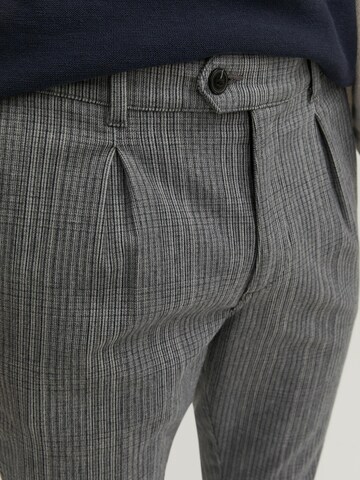JACK & JONES Tapered Pleat-Front Pants 'Ace Harvey' in Grey
