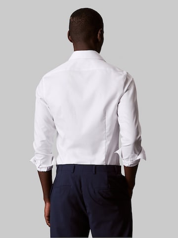 Calvin Klein Regular fit Business shirt in White