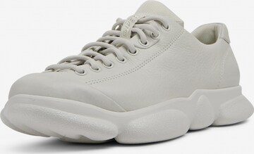 Baskets basses ' Karst ' CAMPER en blanc : devant