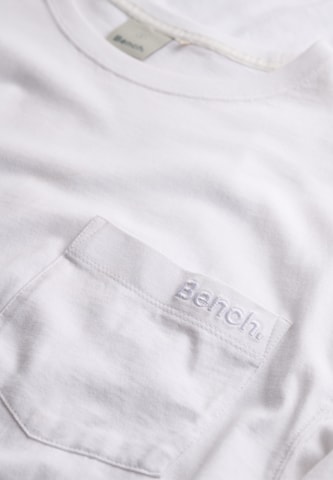 T-Shirt 'Bench x Superdry & Co.' BENCH en blanc