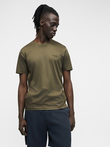 BOSS Тениска 'Spirit 70' в зелено