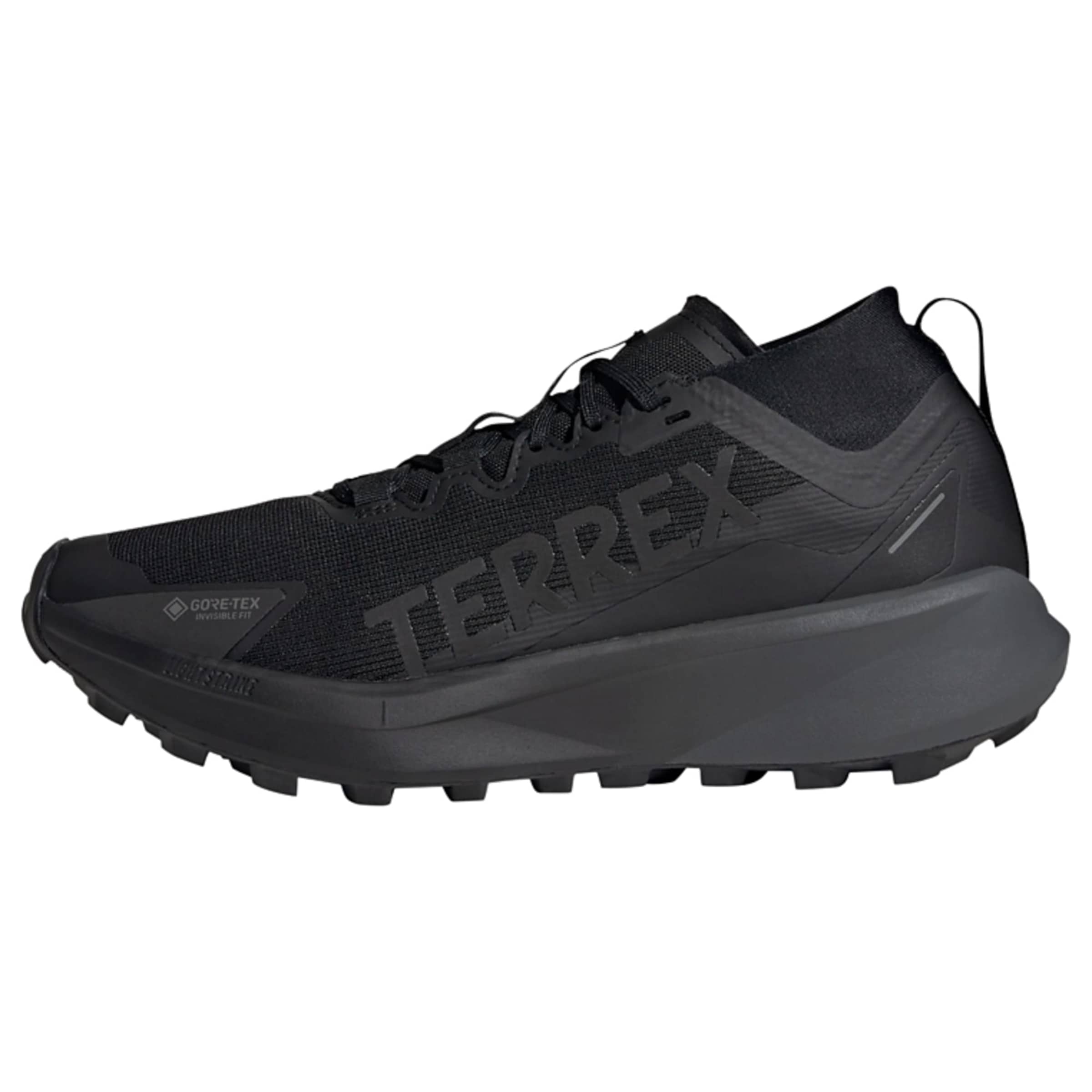 ADIDAS TERREX - Zapatillas de running 'Agravic Trail' en negro: frente