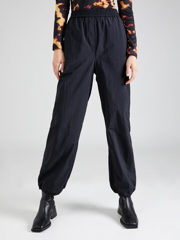 modström Loose fit Pants 'Fumiko' in Black: front