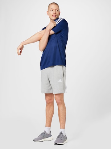 pilka ADIDAS SPORTSWEAR Standartinis Sportinės kelnės 'Essentials French Terry 3-Stripes'