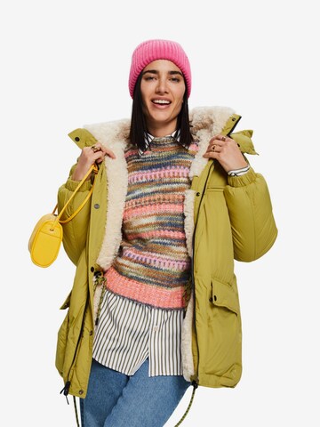 Manteau d’hiver ESPRIT en beige : devant