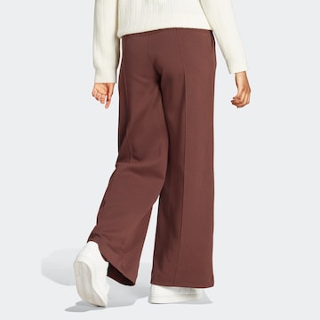 ADIDAS ORIGINALS Szeroka nogawka Spodnie 'Premium Essentials' w kolorze brązowy
