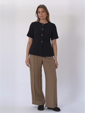 TEESHOPPEN Regular Trouser ' Isolde ' in Braun