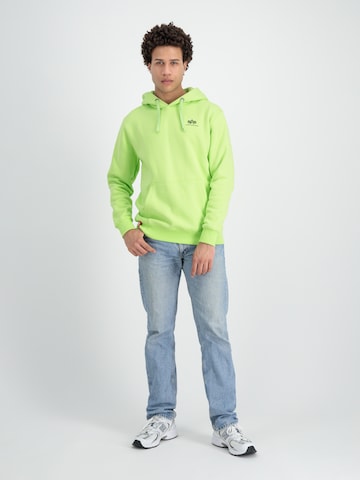 ALPHA INDUSTRIES Regularny krój Bluzka sportowa w kolorze zielony
