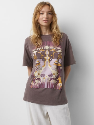 T-shirt Pull&Bear en violet : devant