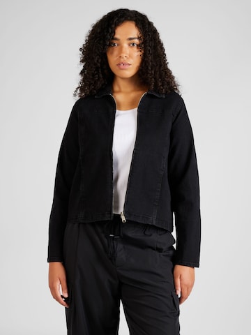 Vero Moda Curve Between-Season Jacket 'CLAILA' in Black: front