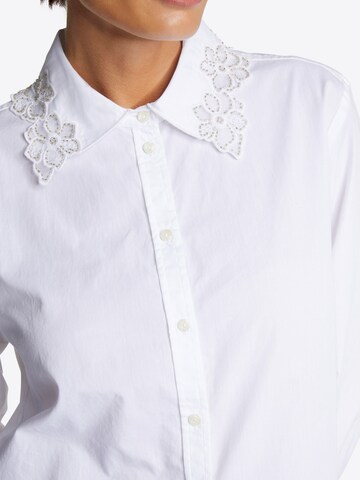 Rich & Royal Bluzka w kolorze biały