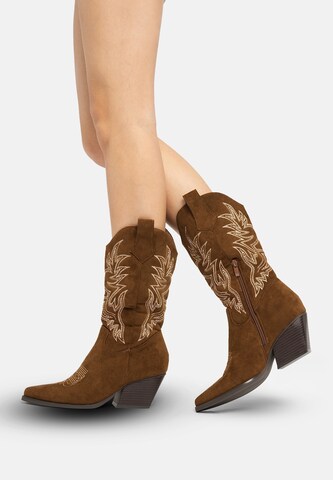 Salinyang Cowboy Boots in Brown