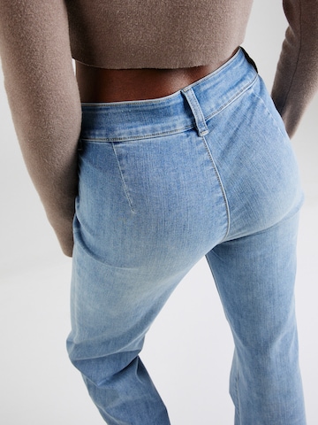 ONLY Flared Jeans 'WAUW' in Blau