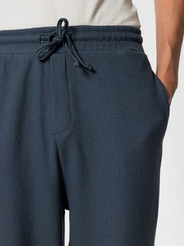 VAMOS CLO Loose fit Trousers 'Foxglove' in Blue