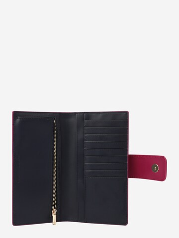 TOMMY HILFIGER Wallet in Red