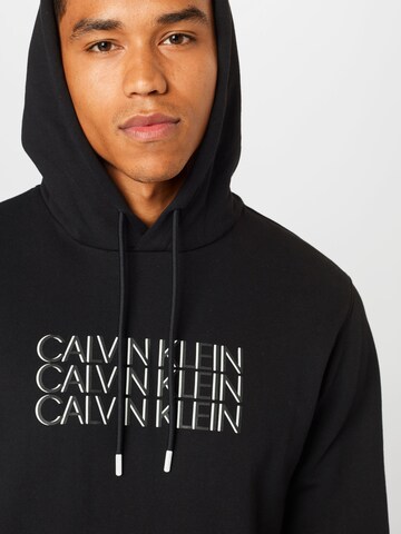 Sweat-shirt Calvin Klein en noir