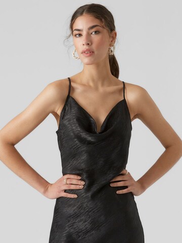 Robe 'SINA' VERO MODA en noir