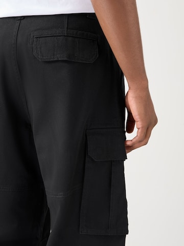 Next - Ropa ancha Pantalón cargo en negro
